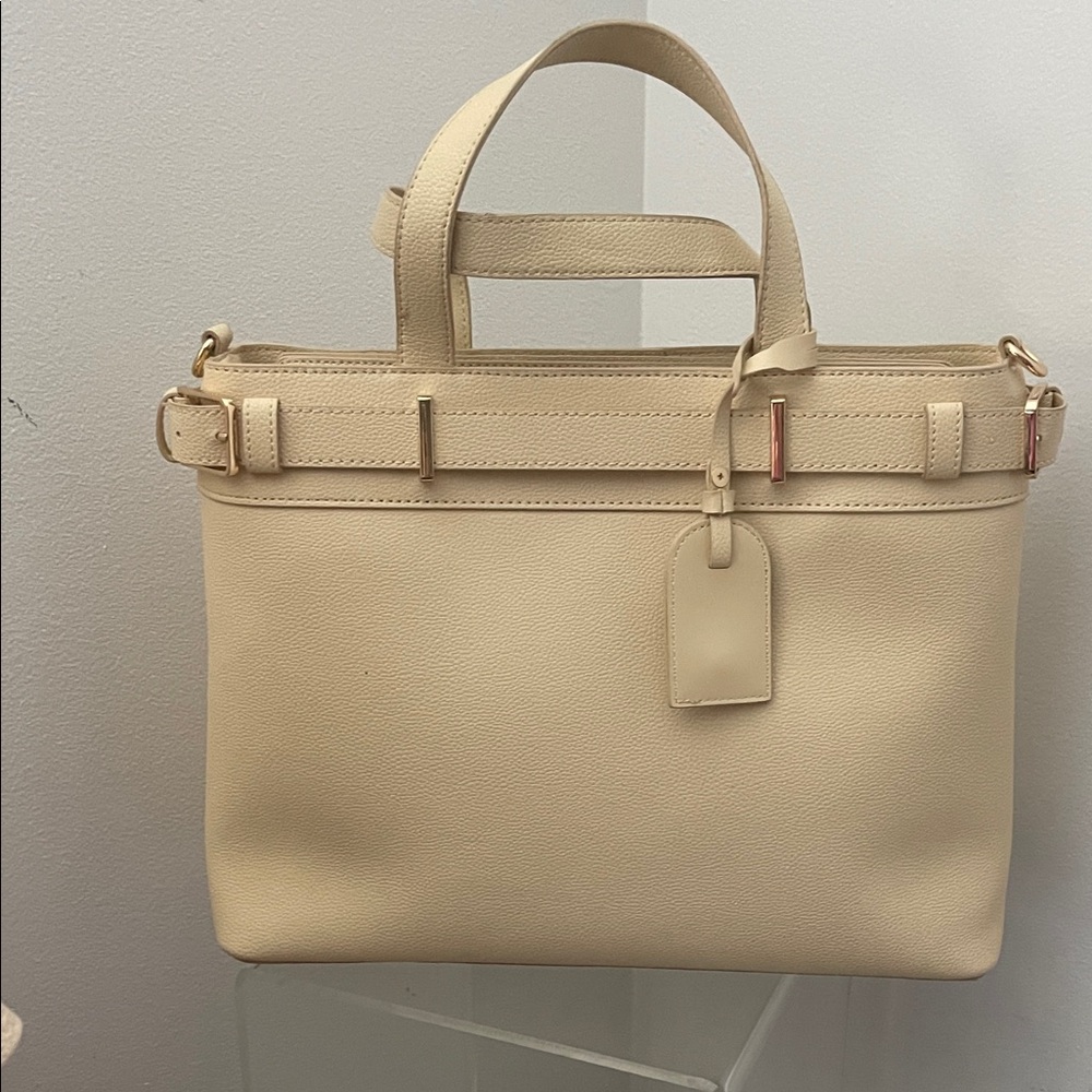 Ann Klein Cream Square Handle Bag